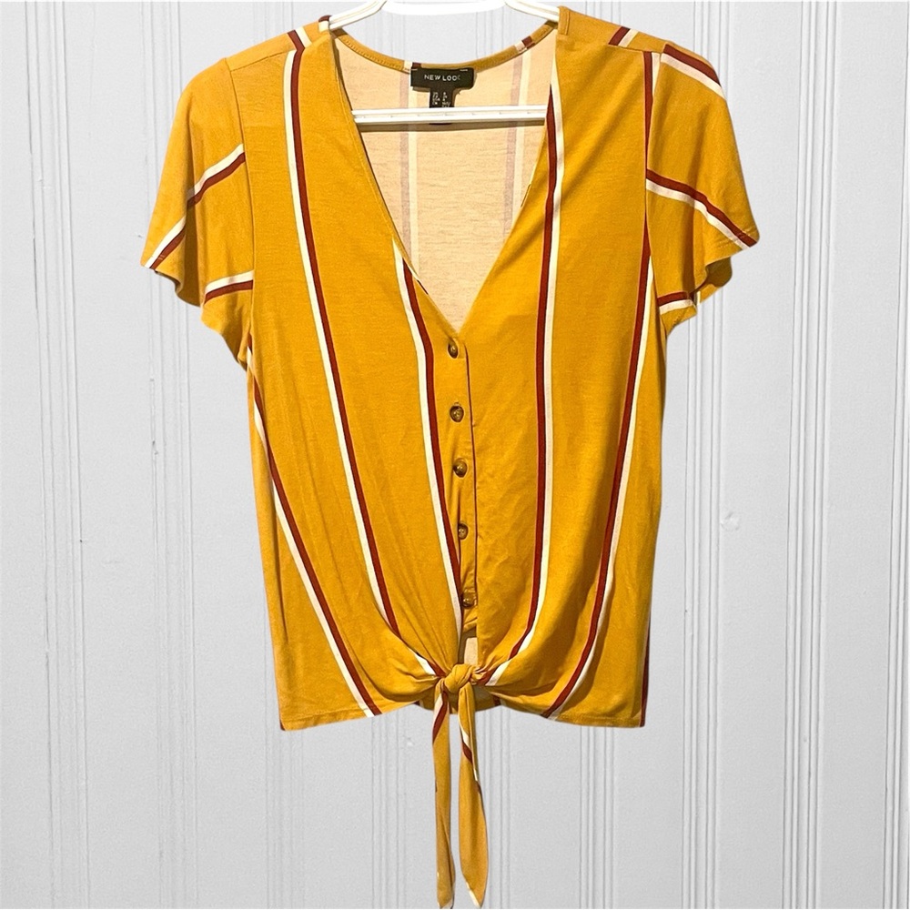 2 for $30 ⭐️ New Look Mustard and White Striped Button-Down Blouse